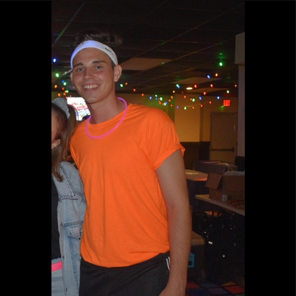 Meet your Posher, Caleb - Picture 1 of 1